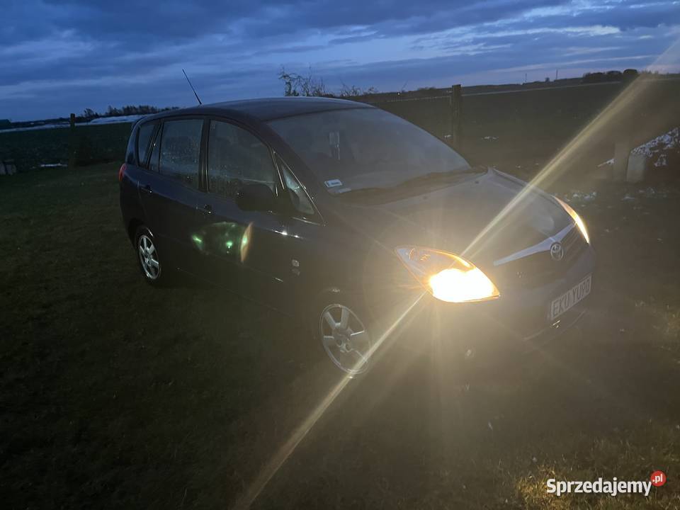 Sprzedam Toyota Corolla Verso 20 d 90 Motoryzacja sprzedam