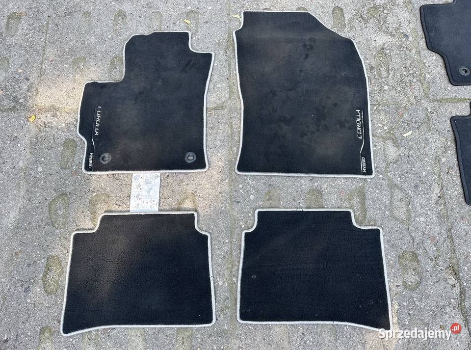 Toyota Corolla Sedan Kombi dywaniki welurowe OE Gdańsk sprzedam