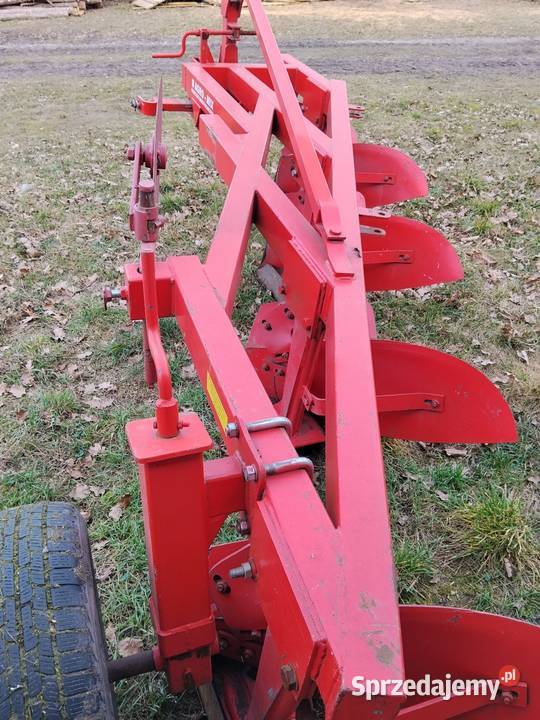 Pług 4 sikbowy zagonowy AgroMix Czajków sprzedam