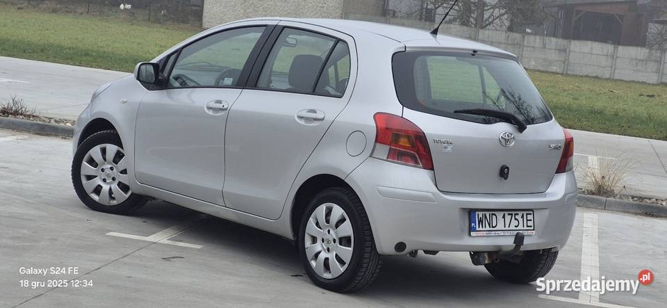 Toyota Yaris 2 13 LPG 5 drzwi Klima Hak Niski 136700km sprzedam