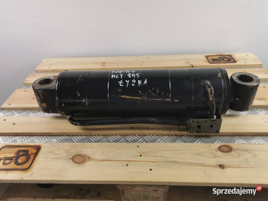 Siłownik wychyłu łyżki Manitou MLT 845 Pozostałe wielkopolskie Wilkowo