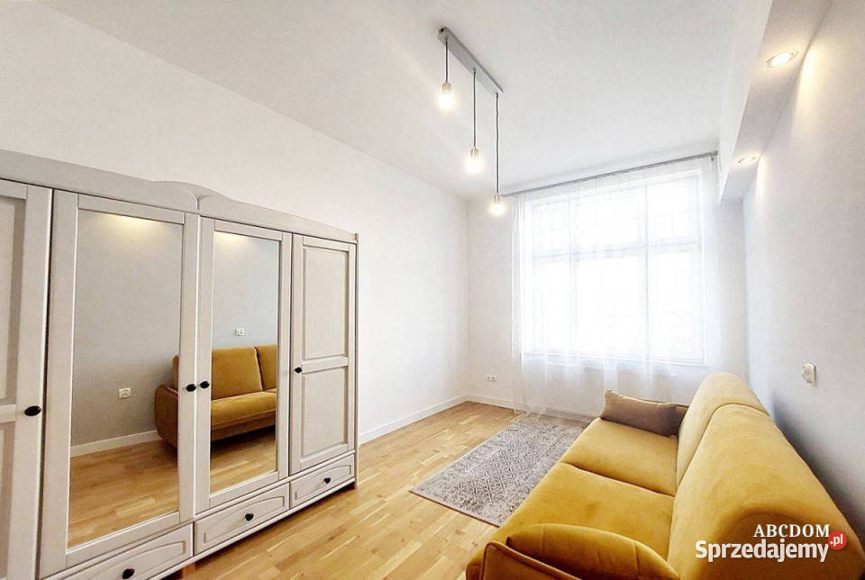 al Karsińskiego 3 pokoje umeblowane