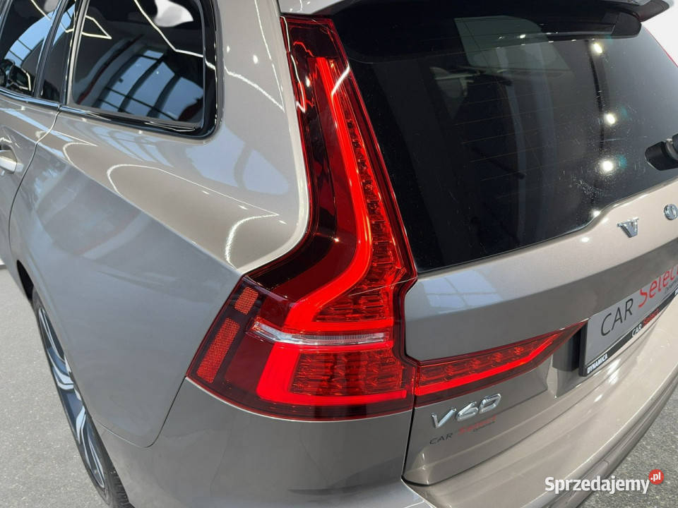 Volvo V60 VAT 23 RDesign 20 B3 B 163 automat 2000cm3 małopolskie Myślenice