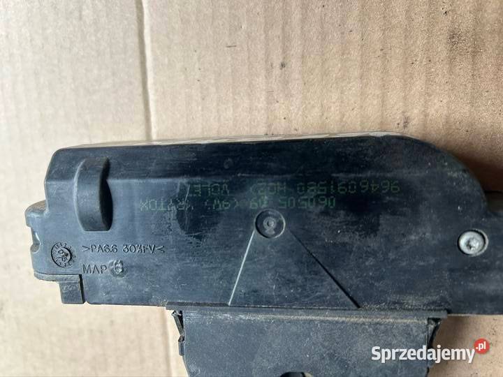 Zamek klapy citroen c3 2005r 9646091580 Części samochodowe