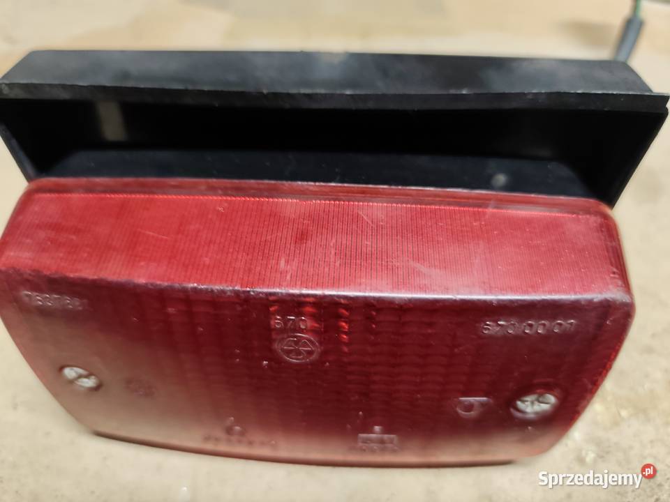 Fiat 126P lampa przeciwmgielna drugi klosz i Garwolin sprzedam
