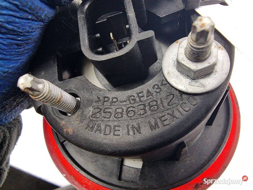 LAMPA PRAWA TYŁ CHEVROLET HHR 25863812 osobowe kujawsko-pomorskie Lipno sprzedam