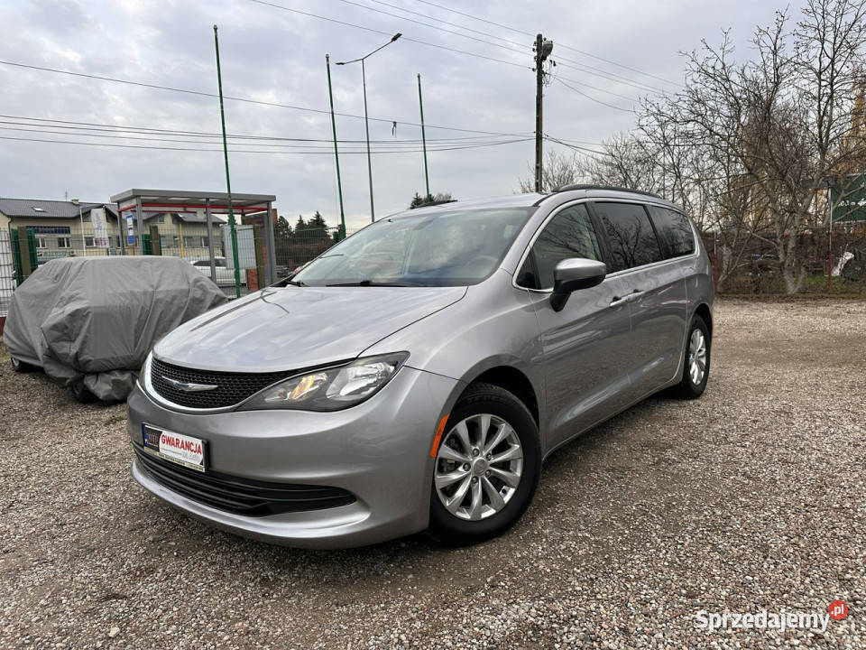 Chrysler Pacifica 36 benzynaAutomat8 klimatyzacja Warszawa sprzedam
