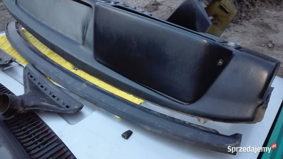 Deska rozdzielcza polka kokpit fso polonez cargo Suskowola