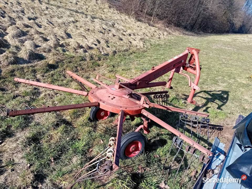 Zgrabiarka karuzelowa DUTZ do remontu Zgrabiarki i przetrząsacze Bulowice