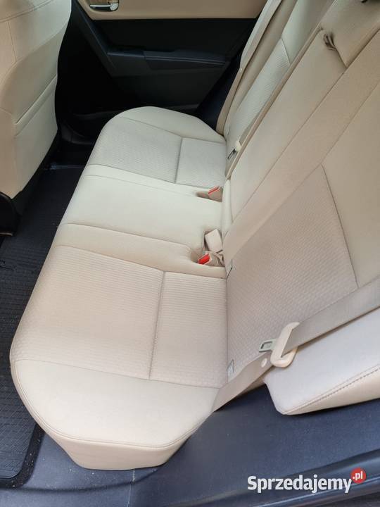 sprzedam salonową toyotę corolla benzyna Kalisz