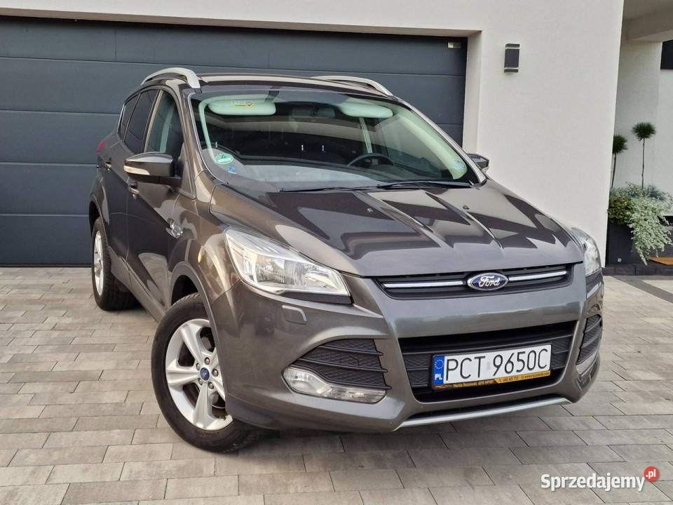 Ford Kuga BEZWYPADKOWY *zarejestrowany* cały w fabrycznym lakierze 1rej 20…