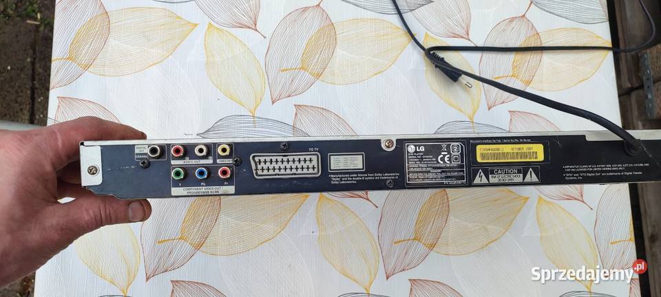 Sprzedam DVD LG pilot z kolekcją filmów łódzkie Zduńska Wola