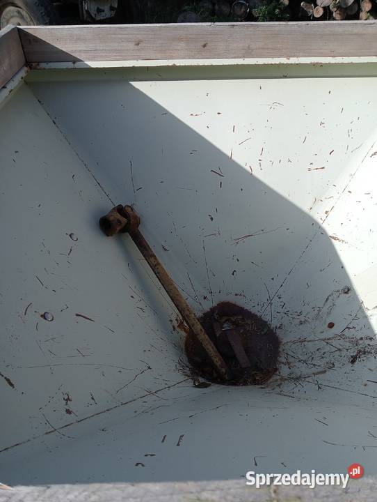 Sprzedam rozsiewacz RAU Kometa ZS600N dolnośląskie Ziębice sprzedam