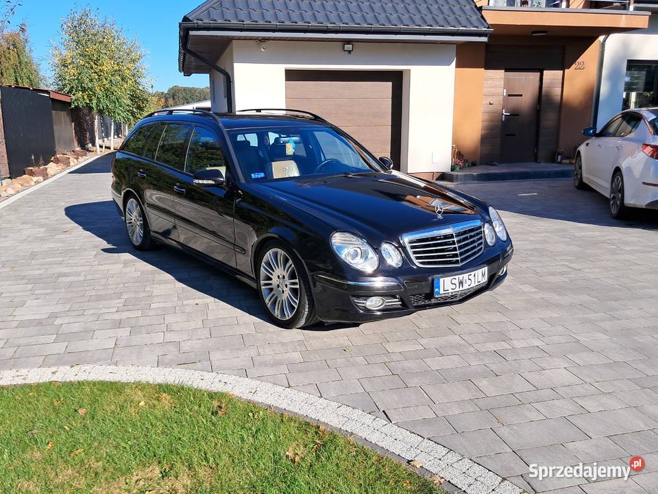 Mercedes 280cdi Lift Designo Bixenon czarny Klasa E Piaski