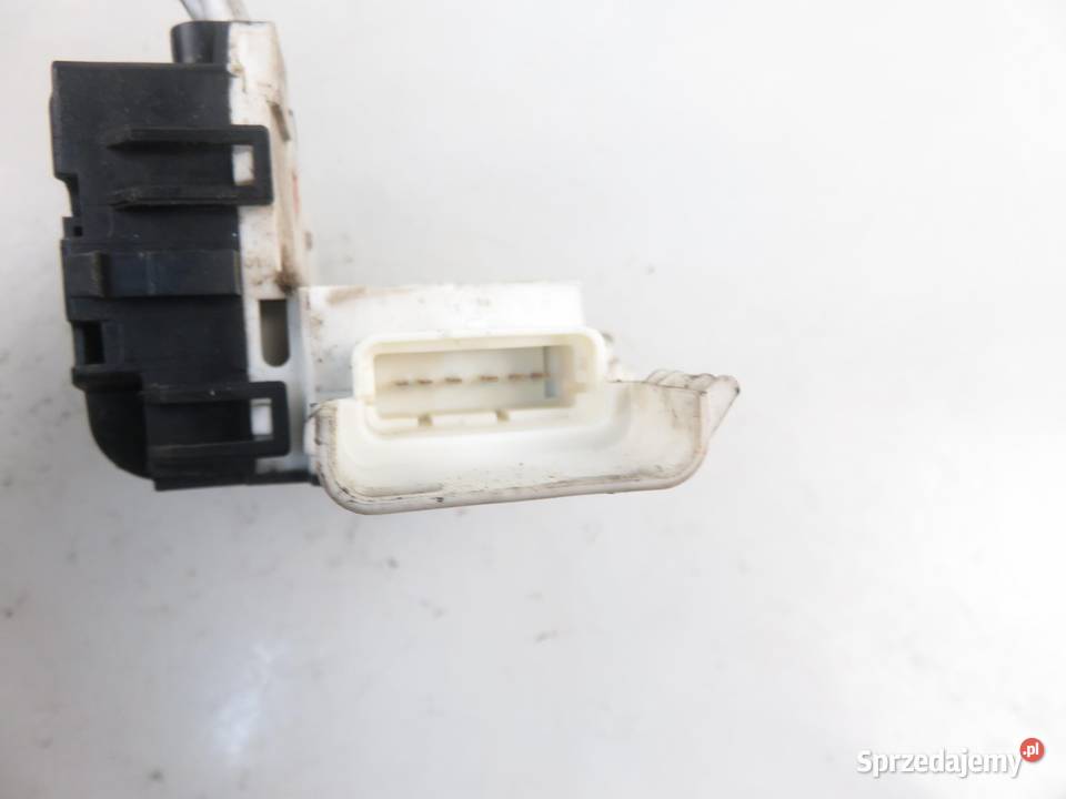 ZAMEK PRAWY PRZEDNI CITROEN C4 I