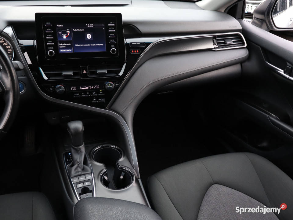Toyota Camry 25 Hybrid wielofunkcyjna kierownica Camry Bielany Wrocławskie