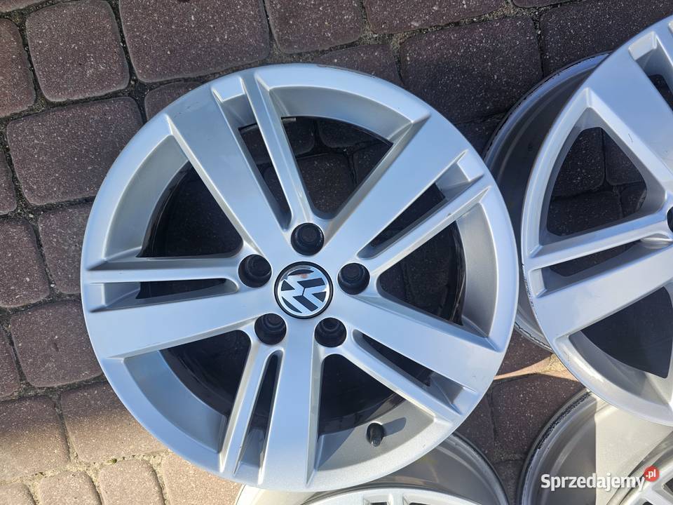 Oryginalne felgi Volkswagen Polo 6R 20092014 Radom