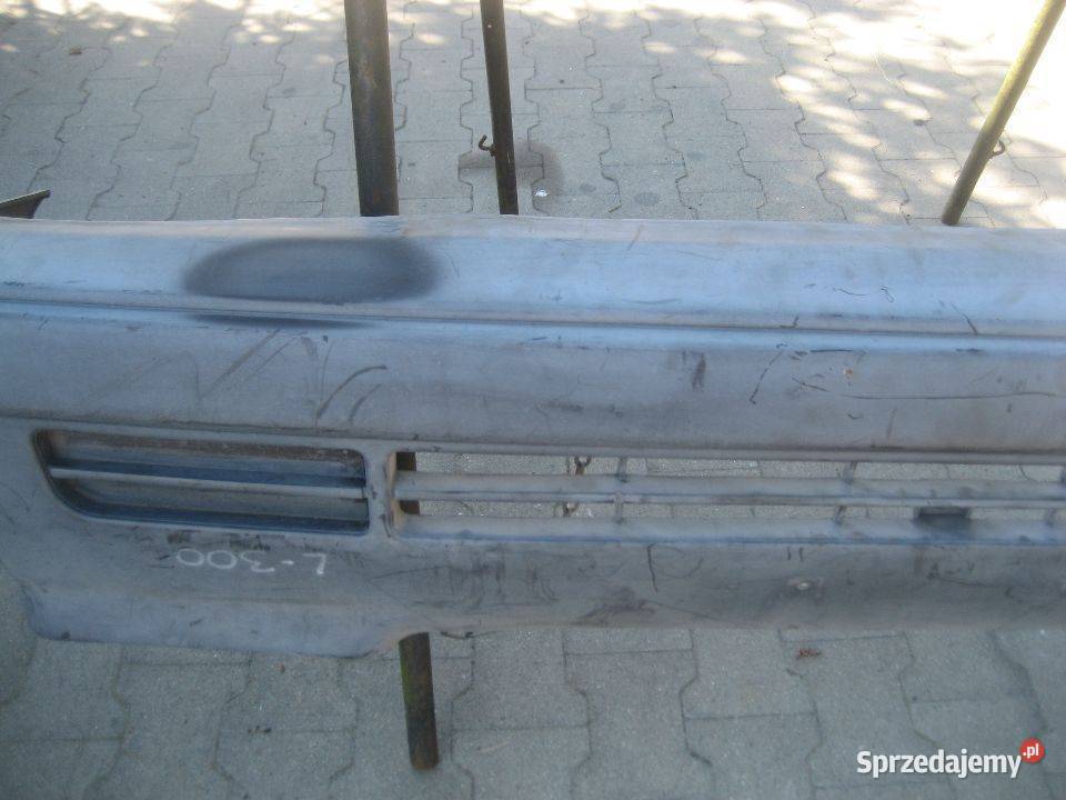 mitsubishi l300 l 300 8690r zderzak przedni Rakoniewice