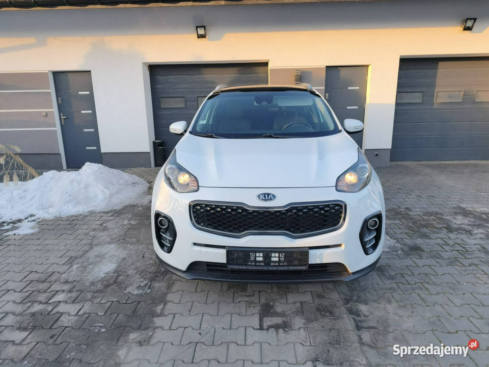 Kia Sportage automat17FULL WERSJAnawigacjaKAMERA ESP Żabno