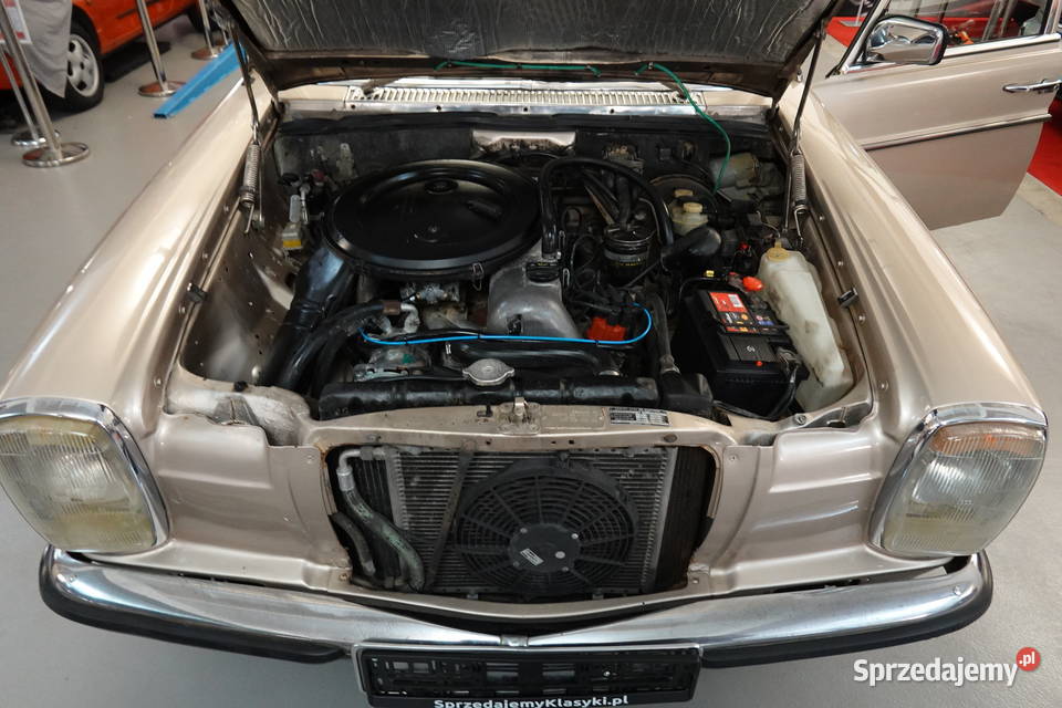 MercedesBenz W114 2306 1973 Klima Elektryka 71355km