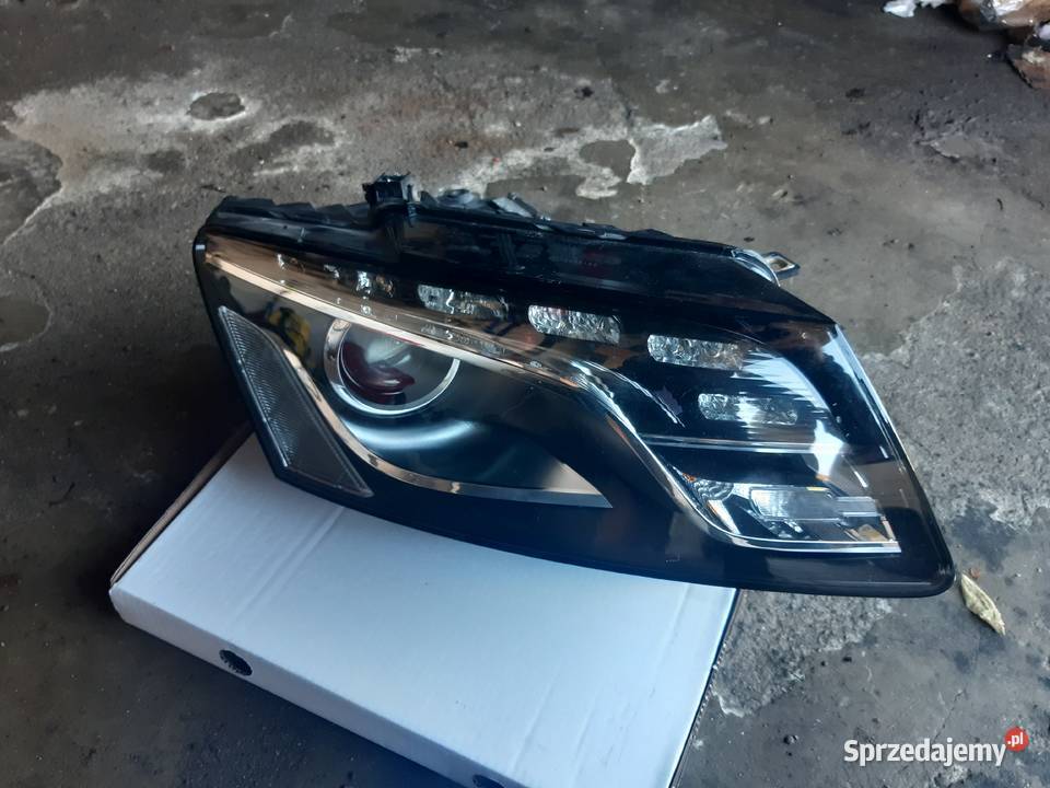 Reflektor Prawy przedni Audi Q5 1001117075