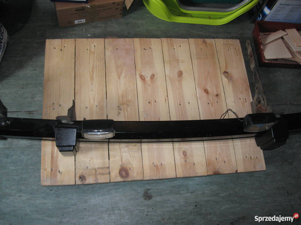 ZDERZAK PRZÓD Z HALOGENAMI JEEP XJ Wrocław