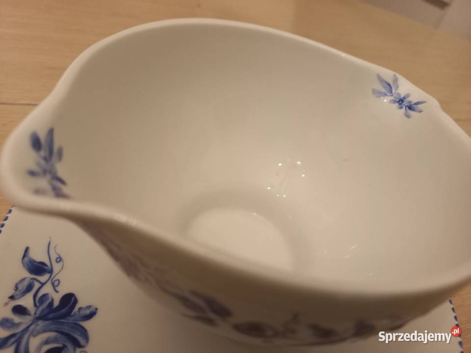 porcelana ćmielów sosjerka ręcznie malowana Piastów