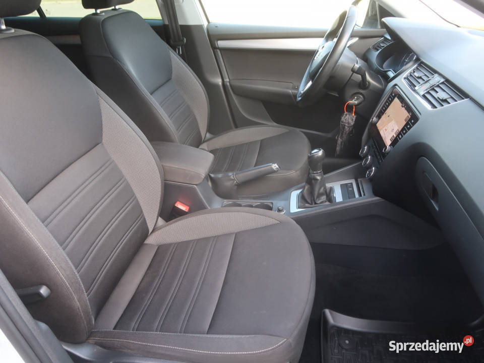 Skoda Octavia 16 TDI czujnik zmierzchu Bielany Wrocławskie