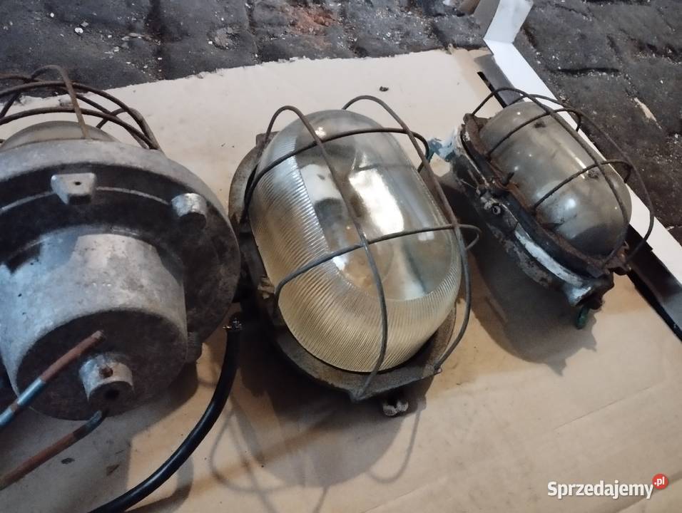 Stara lampa warsztatowa PRL Bolesławiec sprzedam