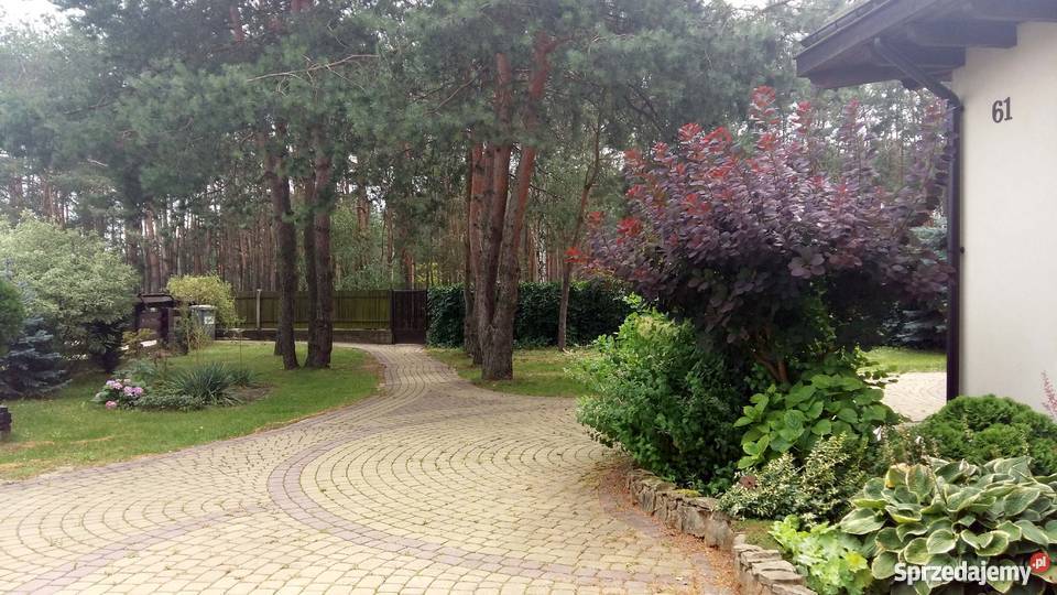 Piękny dom Dworek Polski 1600m2 Radom