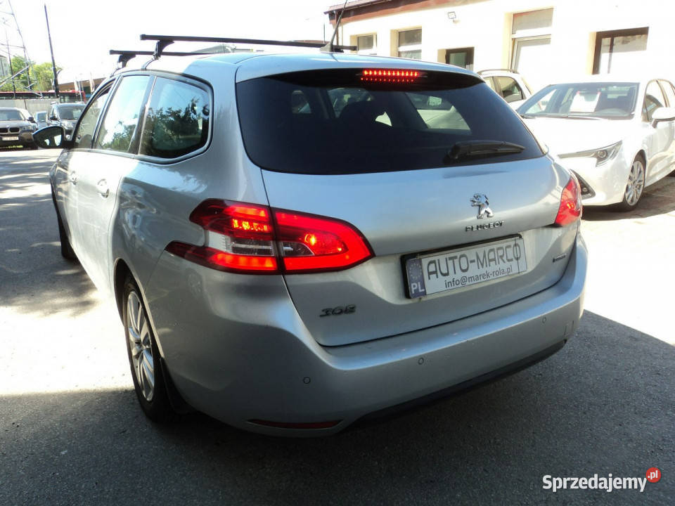 Peugeot 308 sprzedam Peugeot 308diasel T9 kurtyny powietrzne