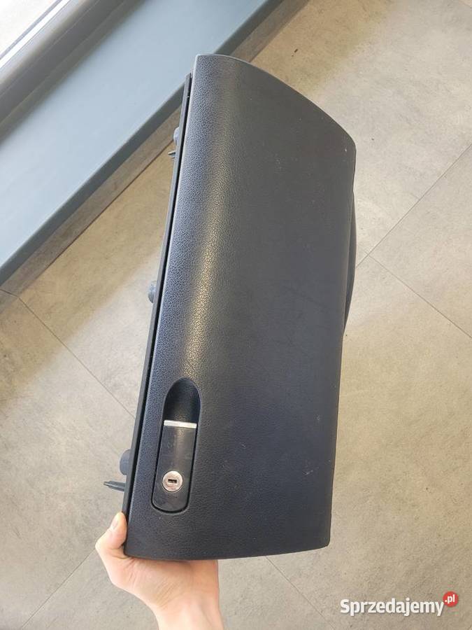 schowek do AUDI A4 B6 8e1857035 Kończyce Małe sprzedam