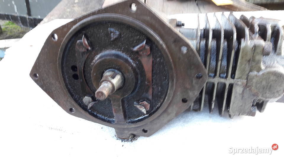 Sprężarka dwutłokowa Pozostałe Sarzyna sprzedam