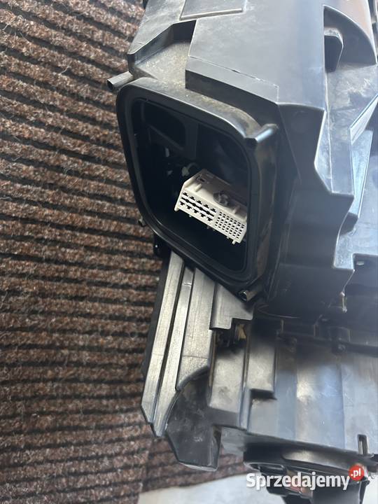 Oryginalna lampa prawy przód Mercedes ML GLE Strzyżów