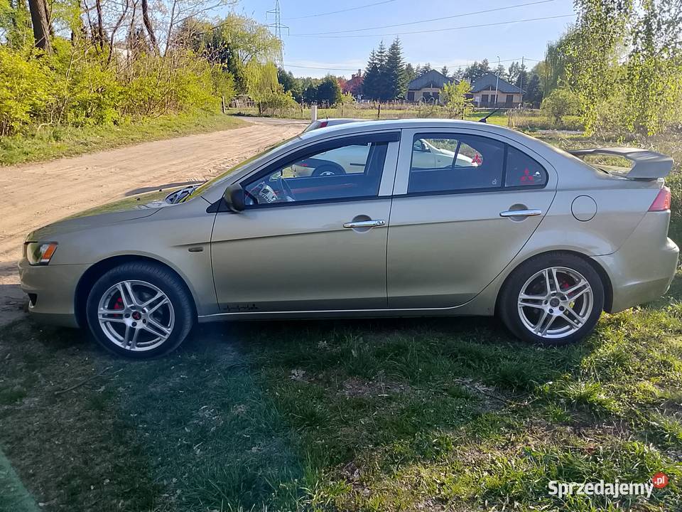 Mitsubishi Lancer 15 Twardogóra