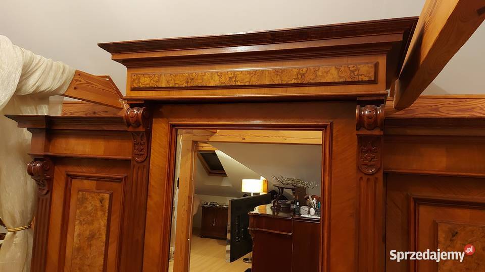 Piekna szafa eklektyczna Krapkowice