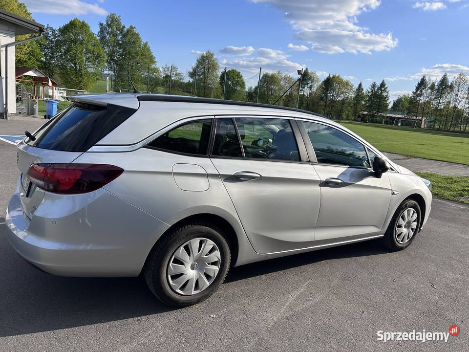 Samochód osobowy Opel Astra Kombi Niepołomice sprzedam