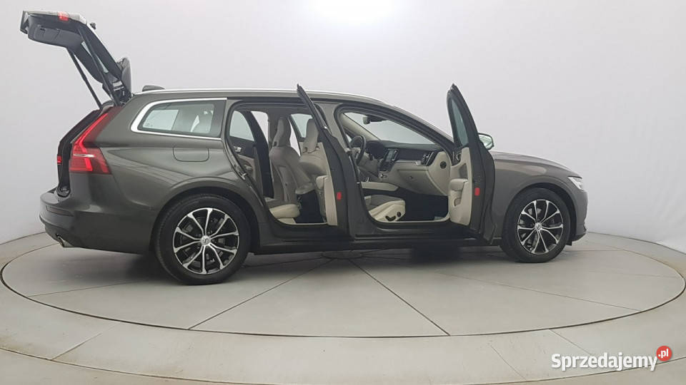 Volvo V60 B4 D Momentum Pro Z Polskiego Salonu mazowieckie