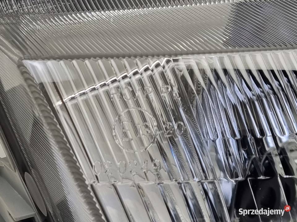 LAMPA PRAWA Mazda 323S 323 S V BA 9498r PRZEDNIA Rudka