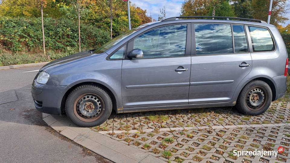 Volkswagen Touran I 20 TDi Trendline r 2005 Touran Wrocław