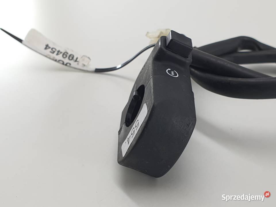 HONDA CBF 125 JC40 PRZEŁĄCZNIK PRAWY łódzkie Janowice sprzedam