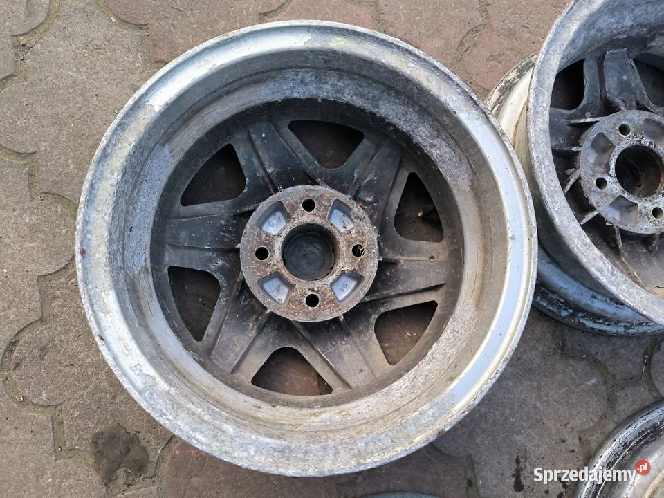 Polonez felgi 13 4x98 Samochodowe Stalowa Wola