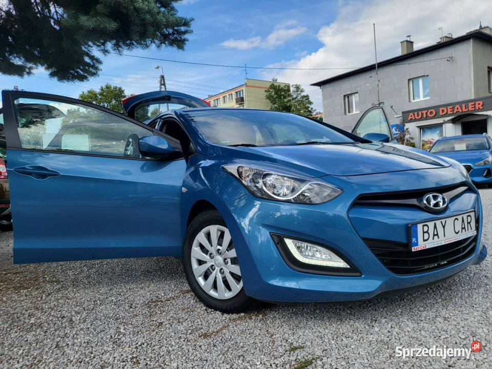 Hyundai i30 14 100 I Właściciel 100 Przebieg Z manualna Pabianice sprzedam