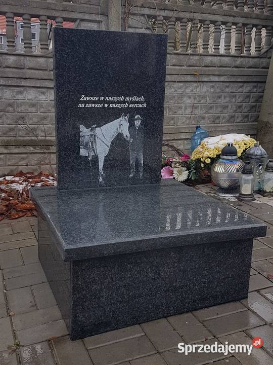 Nagrobek urnowy impala z grawerem konia 1061 Świdnica