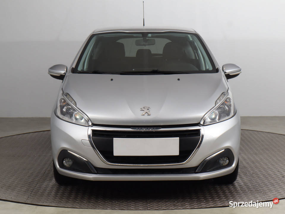 Peugeot 208 12 PureTech gniazdo USB Bielany Wrocławskie