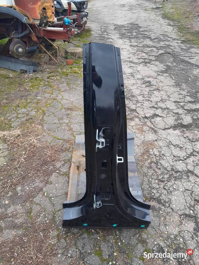 SŁUPEK ŚRODKOWY LEWY HYUNDAI TUCSON III 1520 osobowe Skierniewice