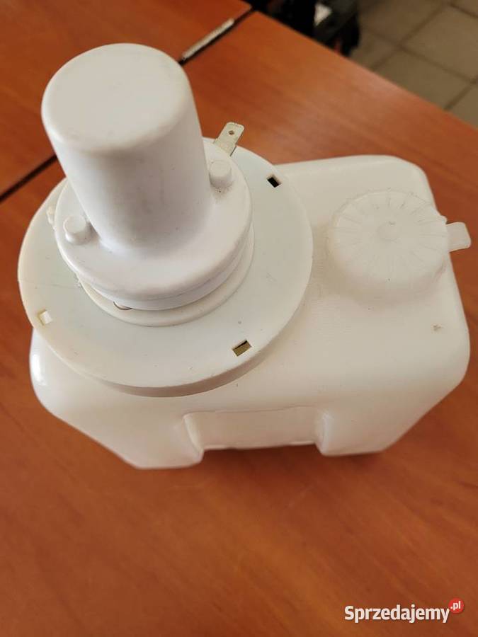 ZBIORNIK SPRYSKIWACZY MTZ ST Szczecin