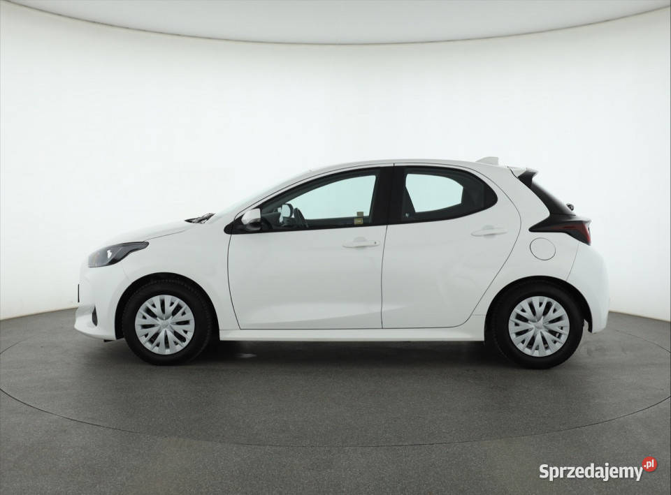 Toyota Yaris 15 VVTi Hybrid wielofunkcyjna kierownica mazowieckie