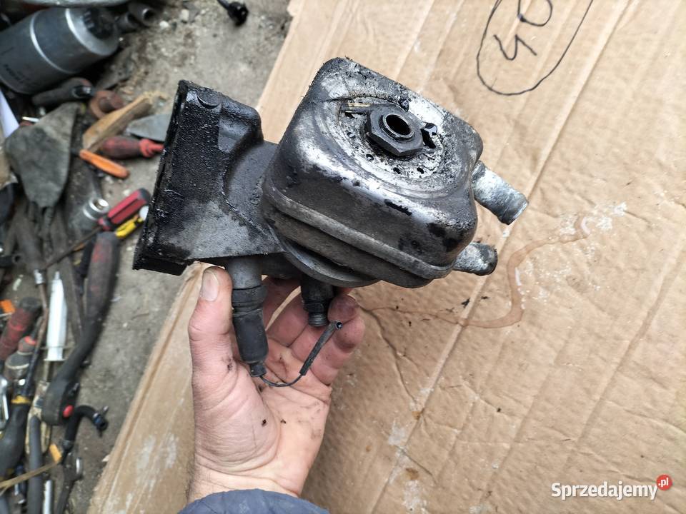 AUDI 80B4 80 B4 19TDI 053115417D UCHWYT sprzedam