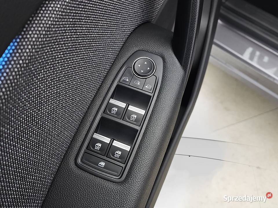 Captur 18 ETECH Full Hybrid 160 Techno nieuszkodzony